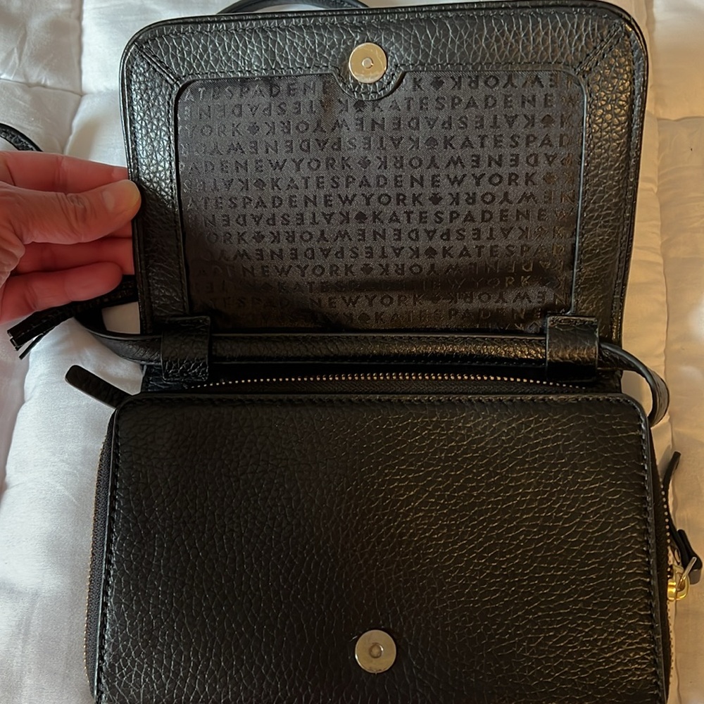 Kate spade crossbody - Picture 2 of 4